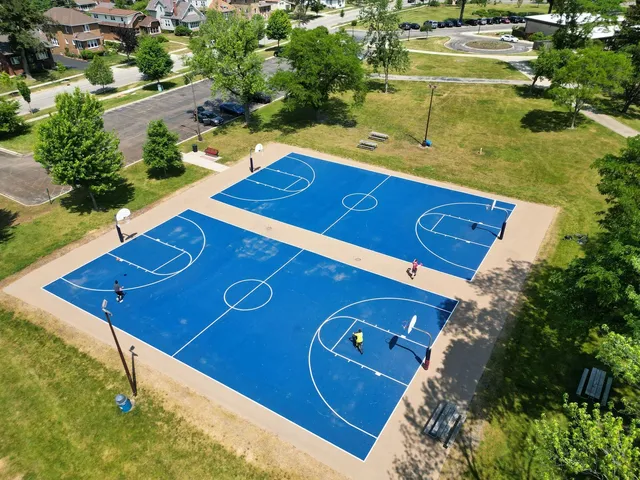 $2,500 | 310 South Main Street, Unit 208, Lombard, IL 60148