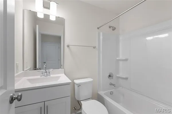 $345,768 | 358 Fall Harvest Parkway, Wentzville, MO 63385