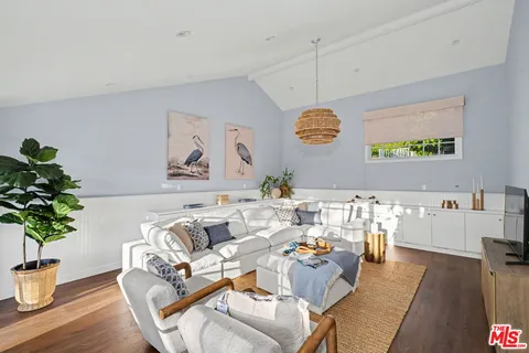 $4,475,000 | 17763 Sabbiadoro Way, Pacific Palisades, CA 90272