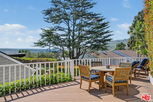 $4,475,000 | 17763 Sabbiadoro Way, Pacific Palisades, CA 90272