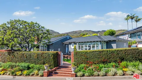 $4,475,000 | 17763 Sabbiadoro Way, Pacific Palisades, CA 90272