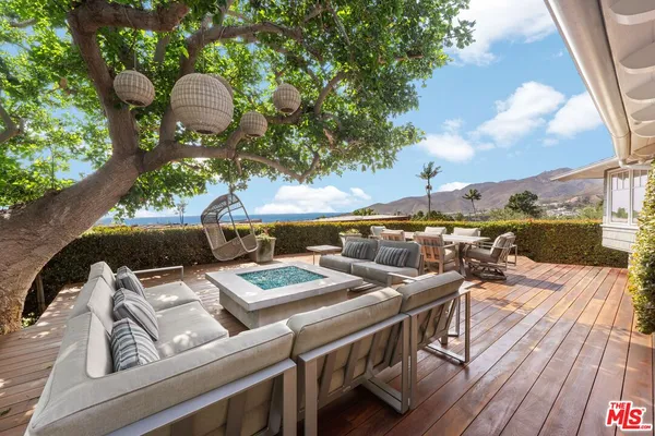 $4,475,000 | 17763 Sabbiadoro Way, Pacific Palisades, CA 90272