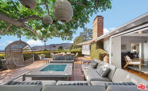 $4,475,000 | 17763 Sabbiadoro Way, Pacific Palisades, CA 90272