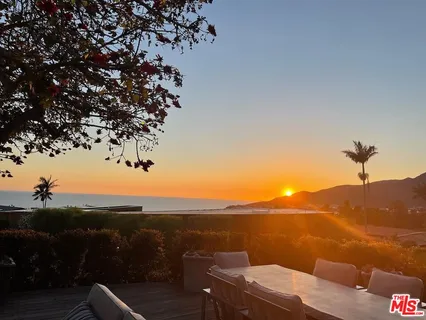$4,475,000 | 17763 Sabbiadoro Way, Pacific Palisades, CA 90272