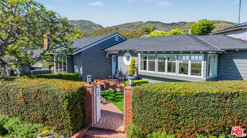 $4,475,000 | 17763 Sabbiadoro Way, Pacific Palisades, CA 90272