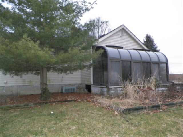 4849 South New Columbus Road Anderson, IN 46013 - Photo 2 of 8 Gallery Image 2