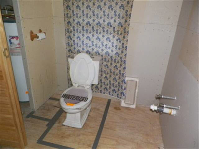 4849 South New Columbus Road Anderson, IN 46013 - Photo 6 of 8 Gallery Image 6
