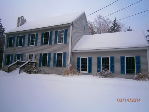 23 Blake Road Raymond, NH 03077 - Photo 1 of 1