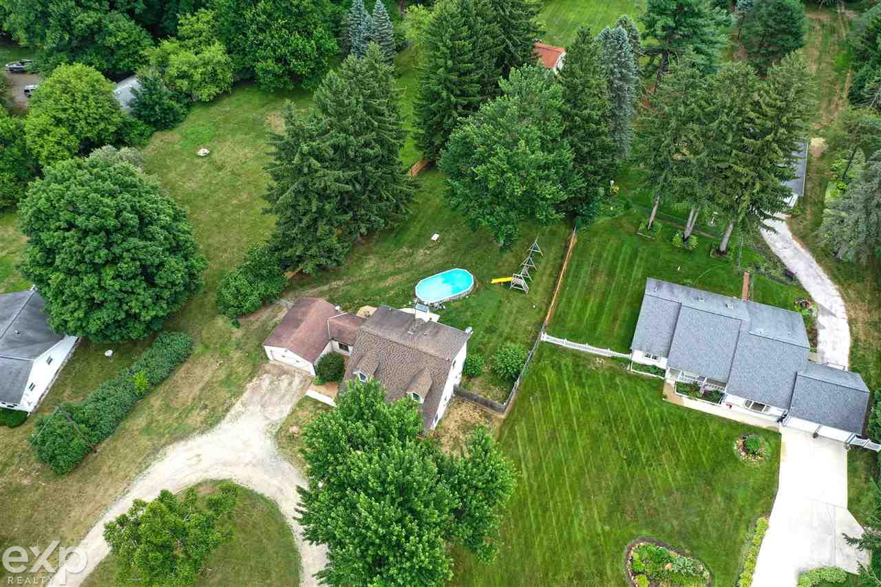 9245 South State Road Goodrich, MI 48438 - Photo 4 of 33 50018452-3.JPG