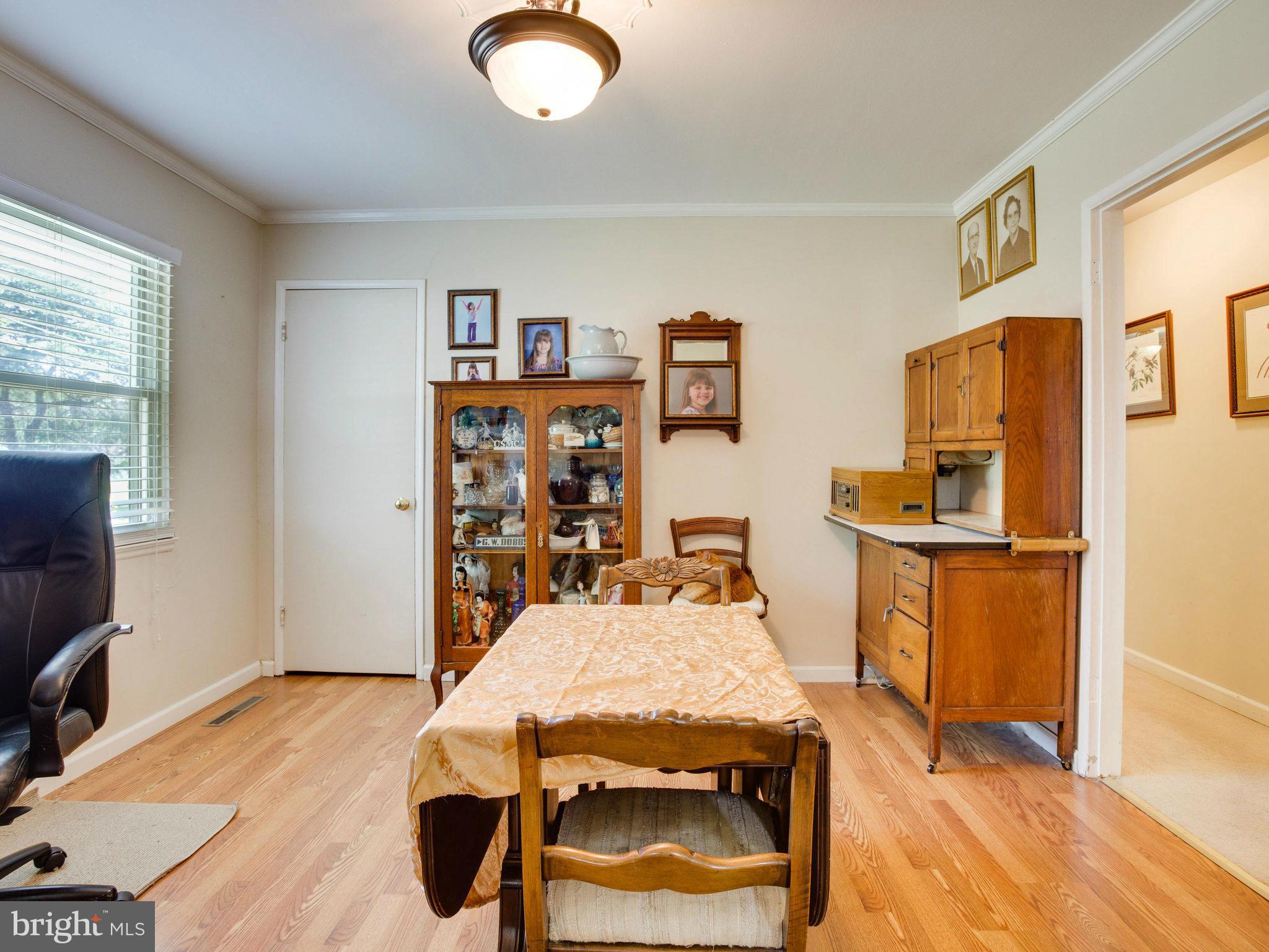 6711 Cimarron Street Springfield, VA 22150 - Photo 21 of 30 Dining Room
