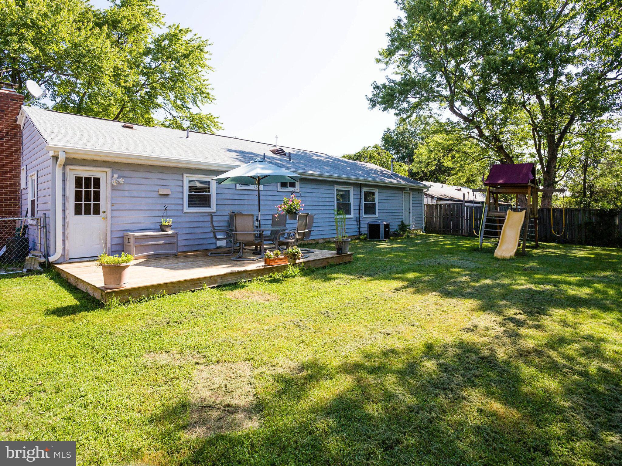 6711 Cimarron Street Springfield, VA 22150 - Photo 27 of 30 Exterior (Rear)