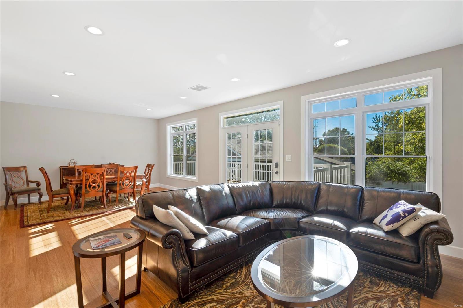 1017 South Berry Road St. Louis, MO 63122 - Photo 13 of 37 Gallery Image 13