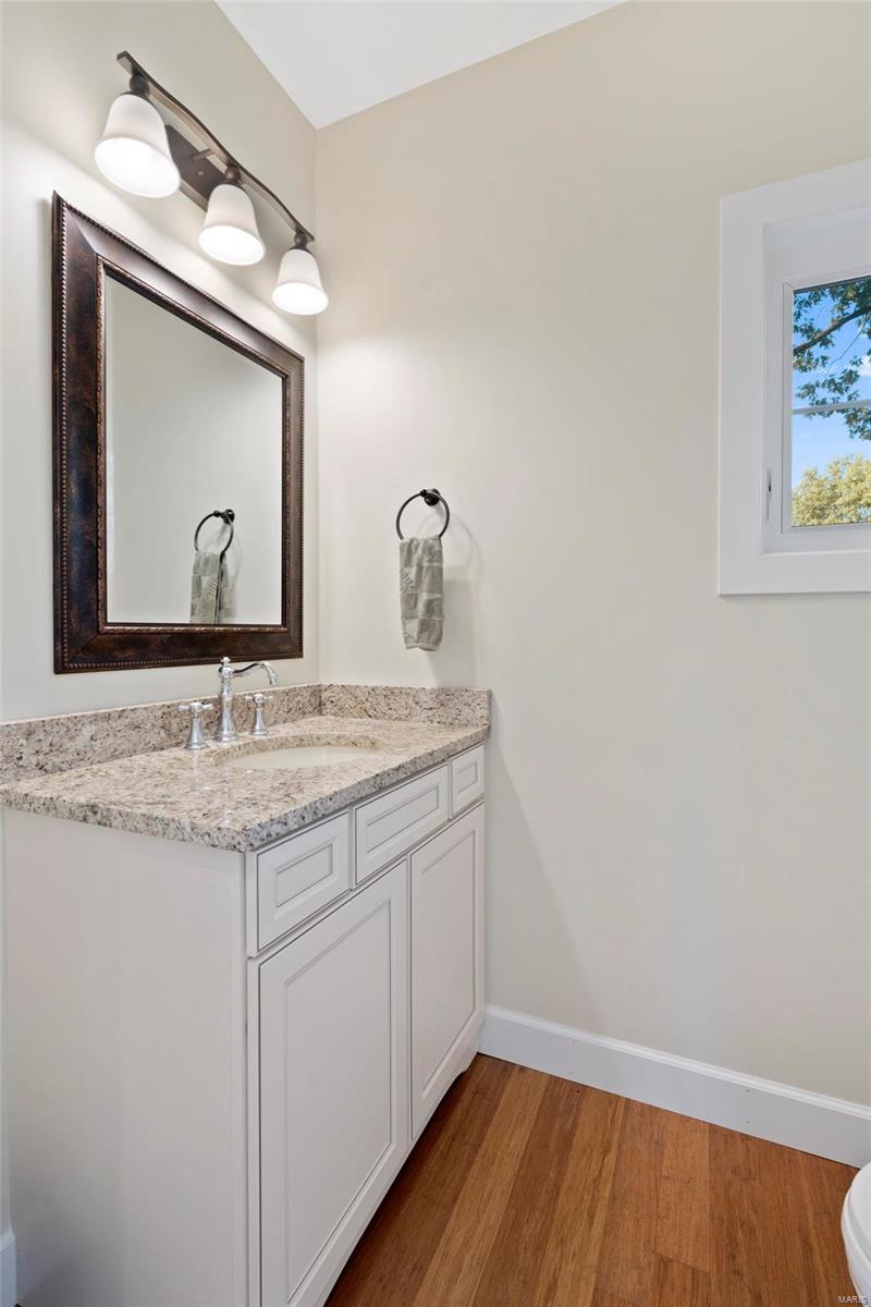 1017 South Berry Road St. Louis, MO 63122 - Photo 14 of 37 Gallery Image 14