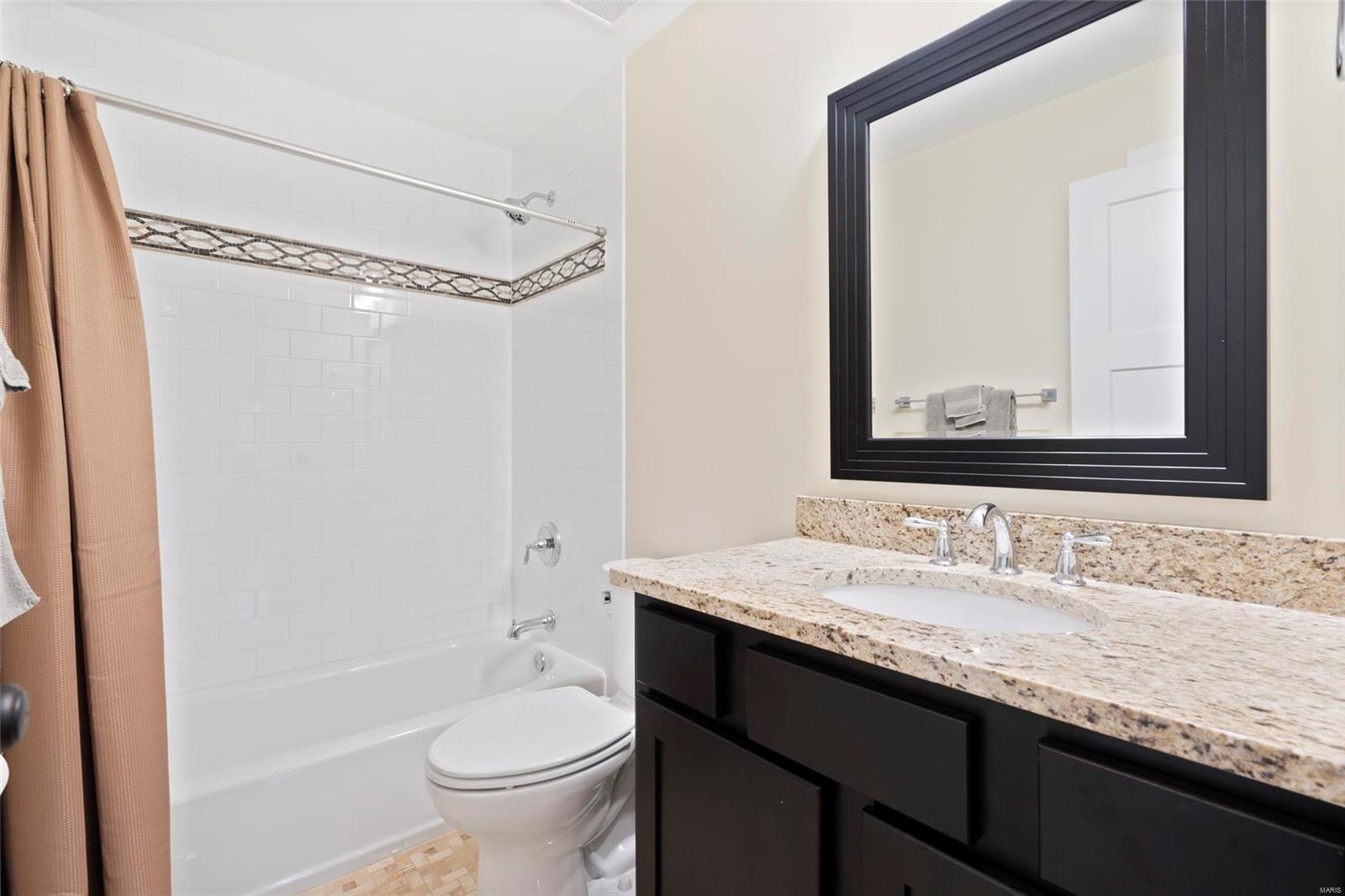 1017 South Berry Road St. Louis, MO 63122 - Photo 24 of 37 Gallery Image 24
