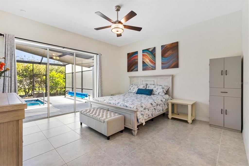 10945 Southeast 168TH Loop Summerfield, FL 34491 - Photo 13 of 59