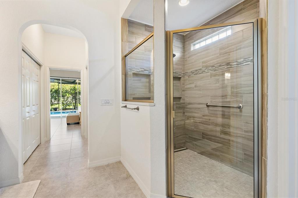 10945 Southeast 168TH Loop Summerfield, FL 34491 - Photo 17 of 59