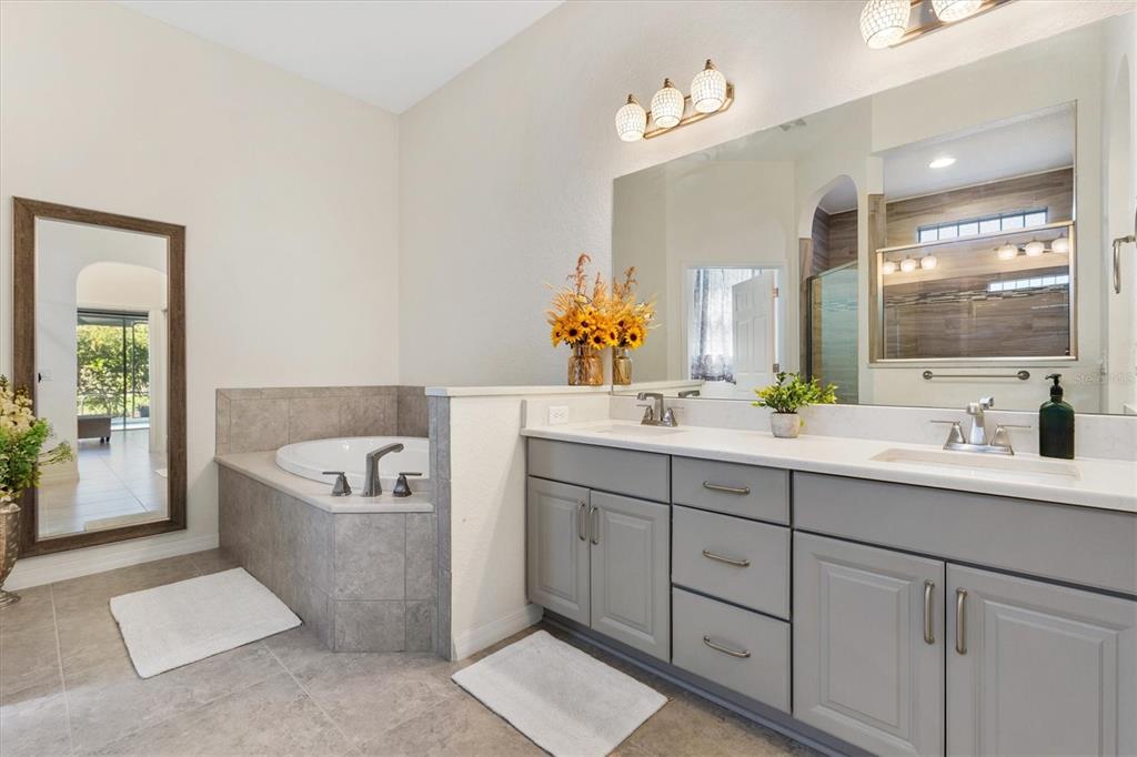 10945 Southeast 168TH Loop Summerfield, FL 34491 - Photo 20 of 59