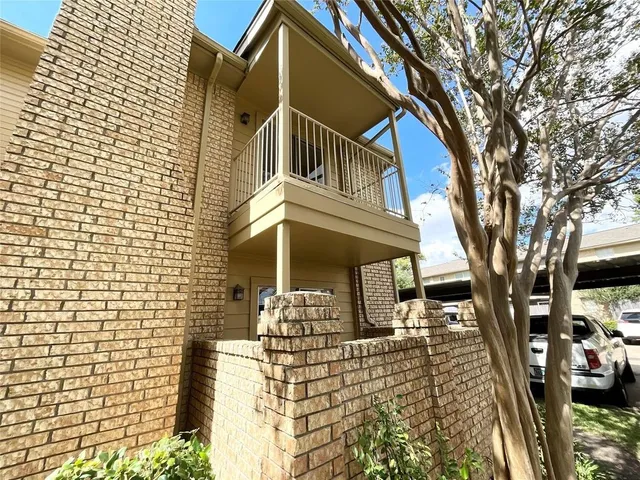 $1,200 | 1515 Sandy Springs Road, Unit 1808, Houston, TX 77042