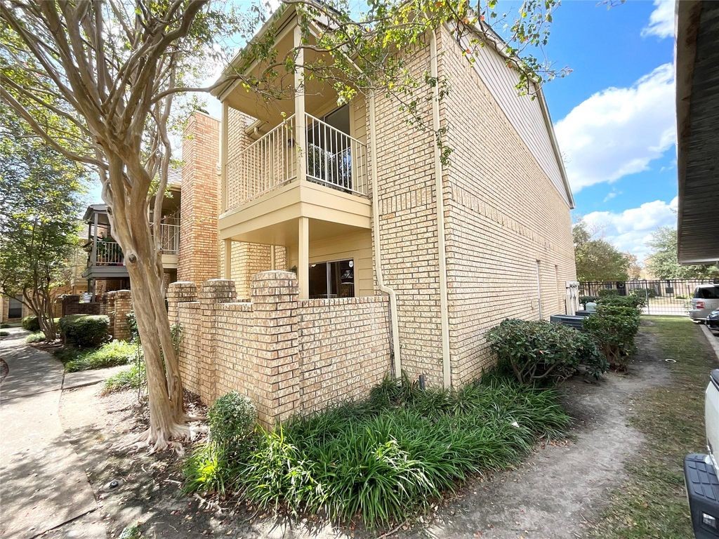 1515 Sandy Springs Road, Unit 1808 Houston, TX 77042 - Photo 42 of 48