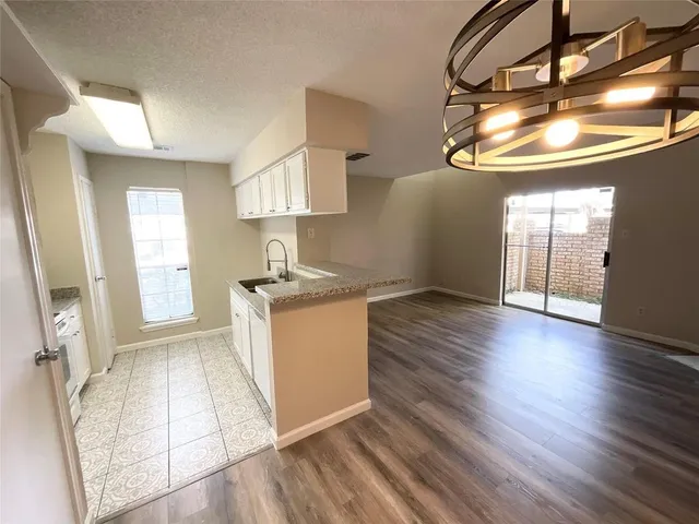 $1,200 | 1515 Sandy Springs Road, Unit 1808, Houston, TX 77042