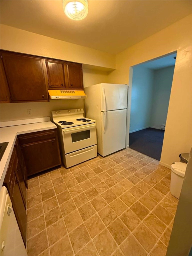 190 Grandview Apartments Road Roxbury, NY 12434 - Photo 5 of 29
