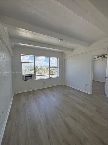 $1,800 | 800 Washington Avenue, Unit 1108, Miami Beach, FL 33139