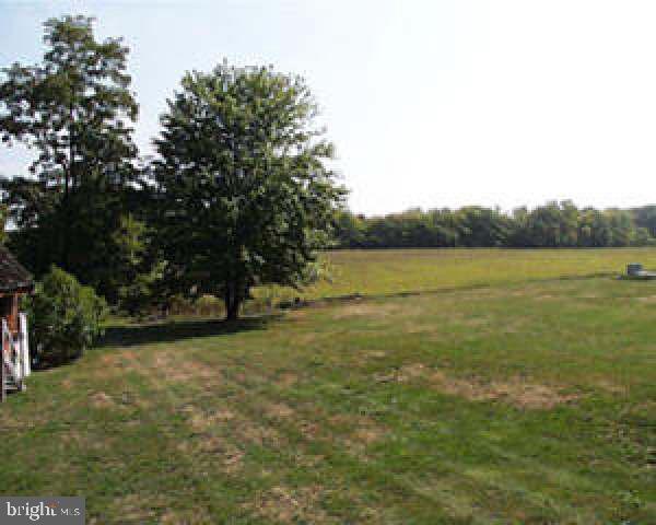 6018 Willow Spring Road Harrisburg, PA 17111 - Photo 3 of 9 Gallery Image 3