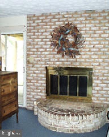 6018 Willow Spring Road Harrisburg, PA 17111 - Photo 7 of 9 Gallery Image 7