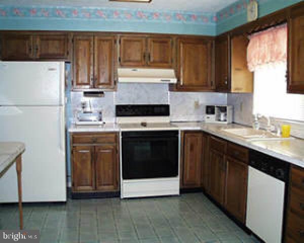 6018 Willow Spring Road Harrisburg, PA 17111 - Photo 8 of 9 Gallery Image 8
