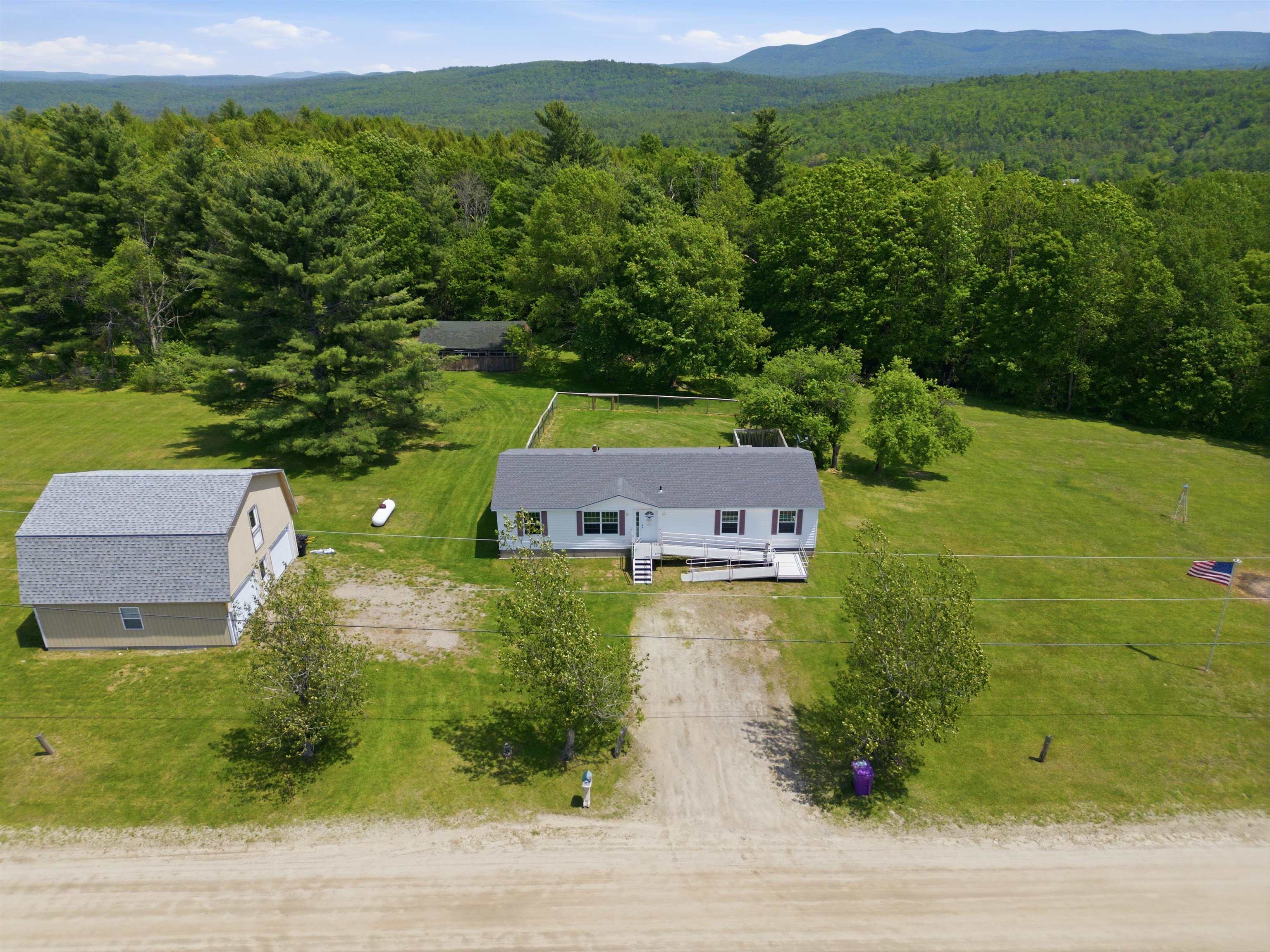 156 Skyline Road Newport, NH 03773 - Photo 8 of 51