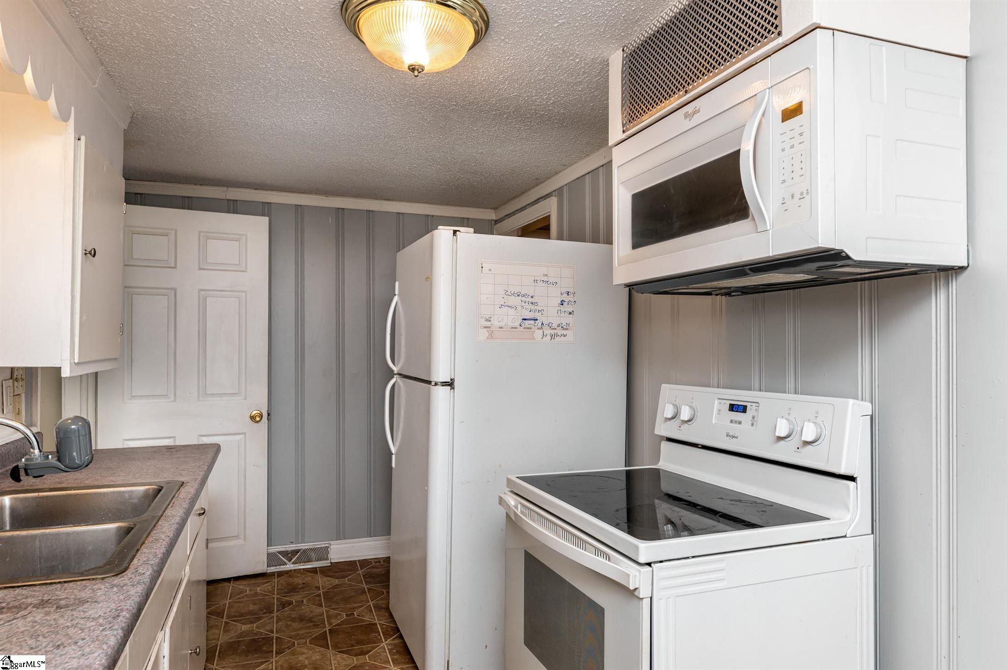 3604 West Georgia Road Piedmont, SC 29673 - Photo 13 of 27