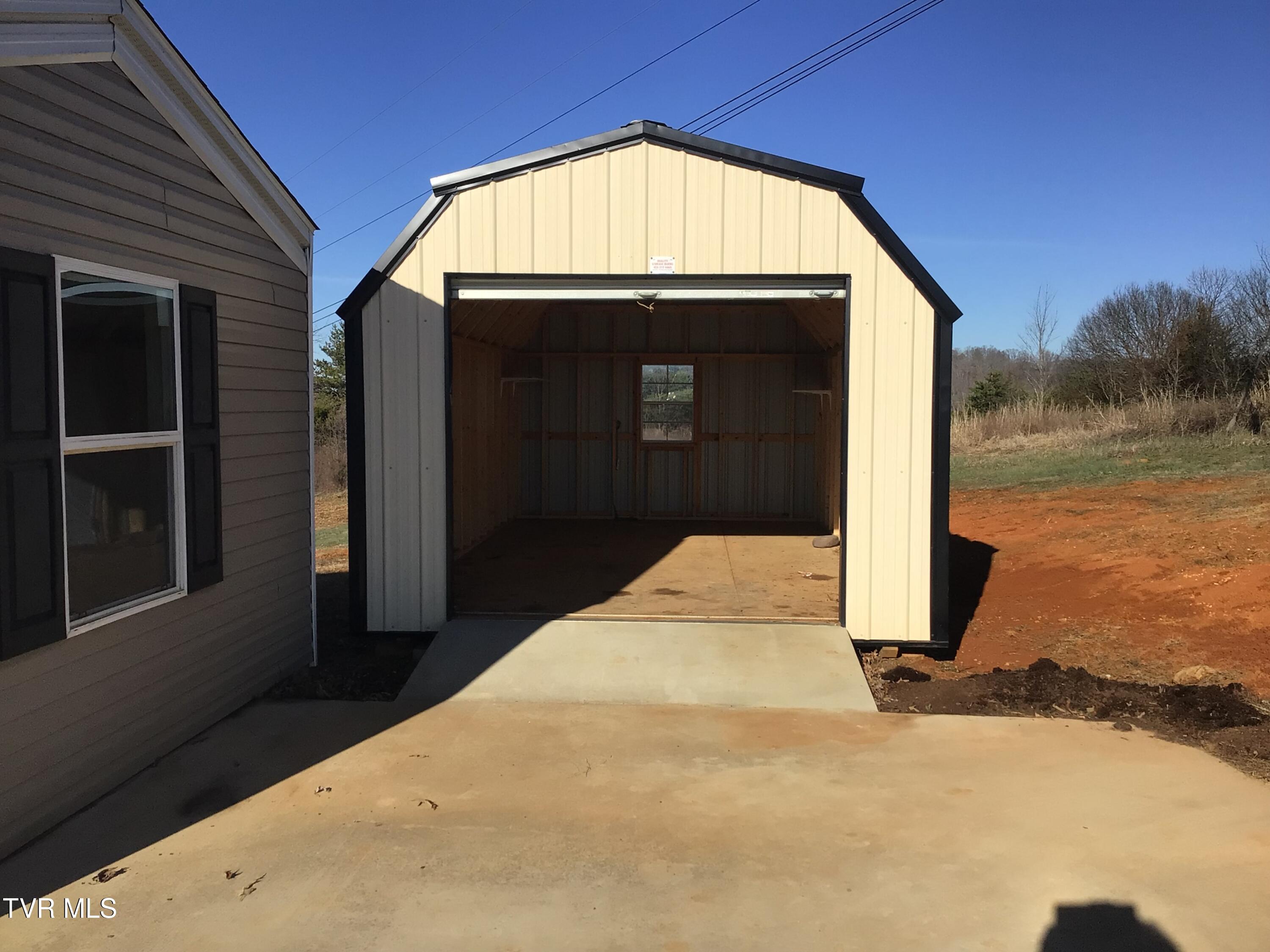 1550 Pates Hill Road Mosheim, TN 37818 - Photo 8 of 42 IMG_3691
