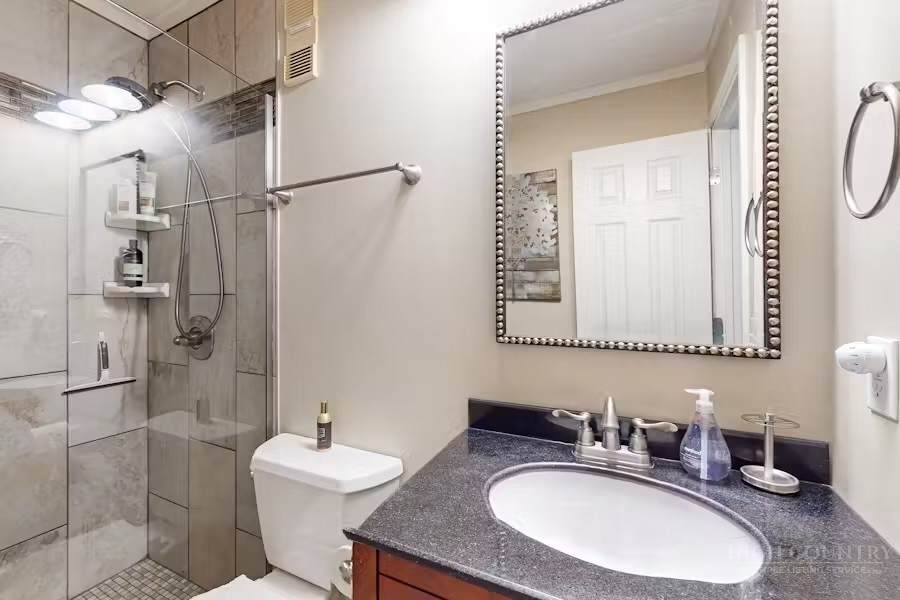 301 Pinnacle Inn Road, Unit 3209 Beech Mountain, NC 28604 - Photo 26 of 37