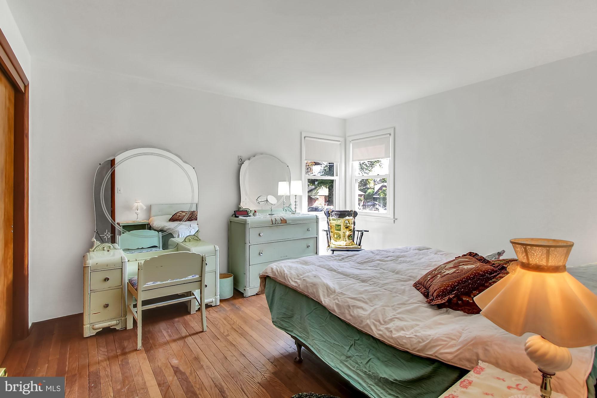 3408 Stoudts Ferry Bridge Road Reading, PA 19605 - Photo 15 of 26 Master bedroom