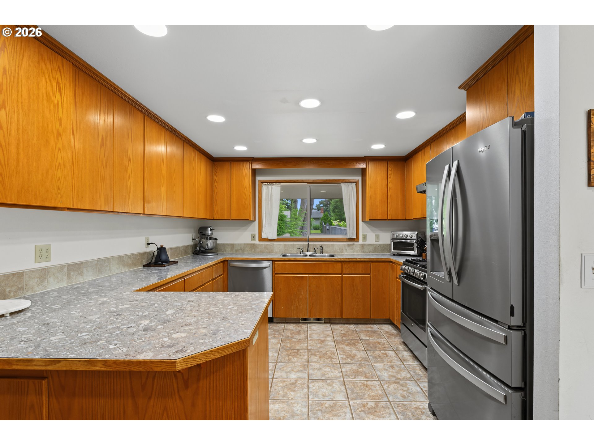11720 South Partlow Road Oregon City, OR 97045 - Photo 4 of 47