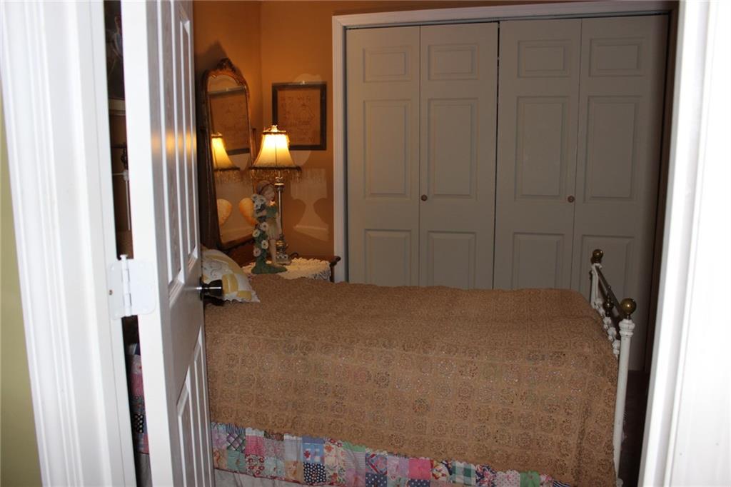 2956 West County Road 1375 Rosedale, IN 47874 - Photo 12 of 23