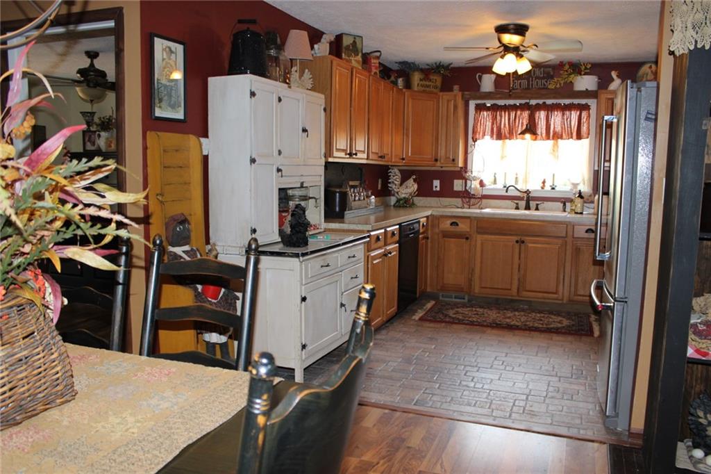 2956 West County Road 1375 Rosedale, IN 47874 - Photo 3 of 23