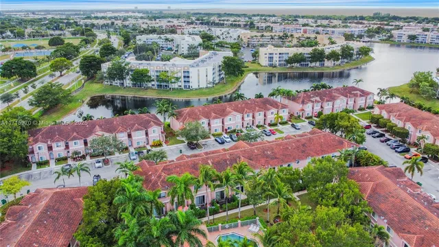 $389,900 | 7854 Catalina Circle, Tamarac, FL 33321