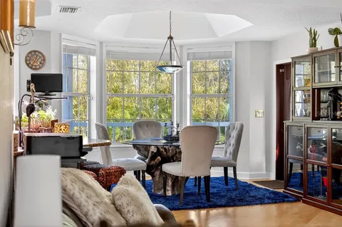 $1,275,000 | 5900 Bayview Circle South, Gulfport, FL 33707