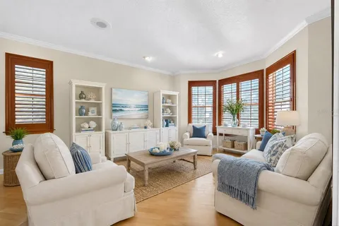 $1,150,000 | 5900 Bayview Circle South, Gulfport, FL 33707