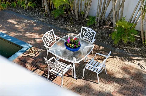 $1,275,000 | 5900 Bayview Circle South, Gulfport, FL 33707