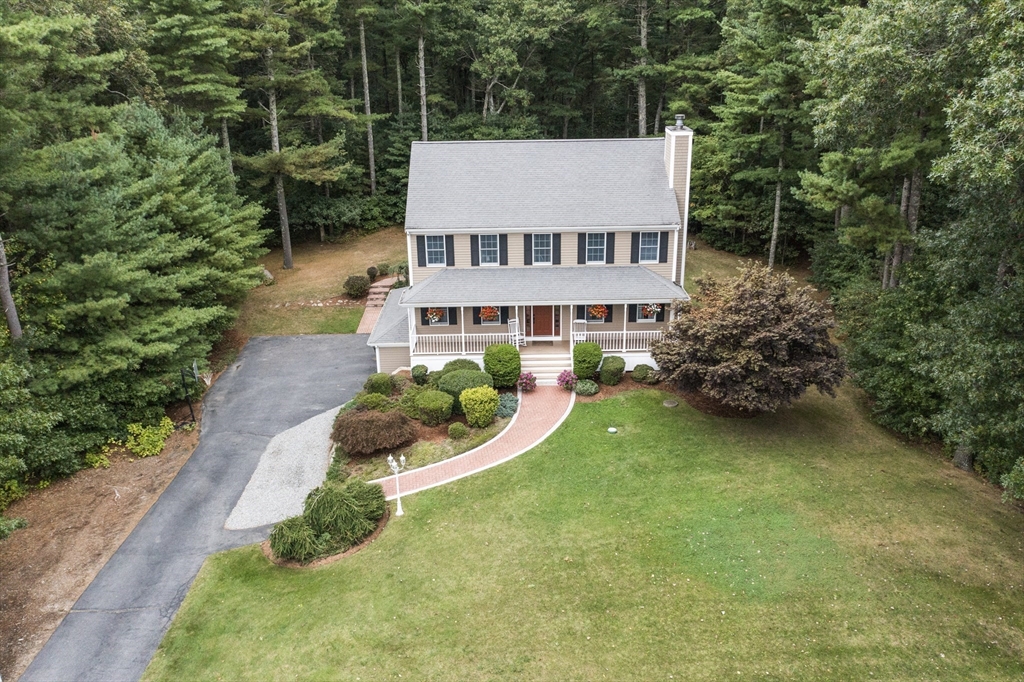 45 Mayflower Road Acushnet, MA 02743 - Photo 3 of 33 Gallery Image 3