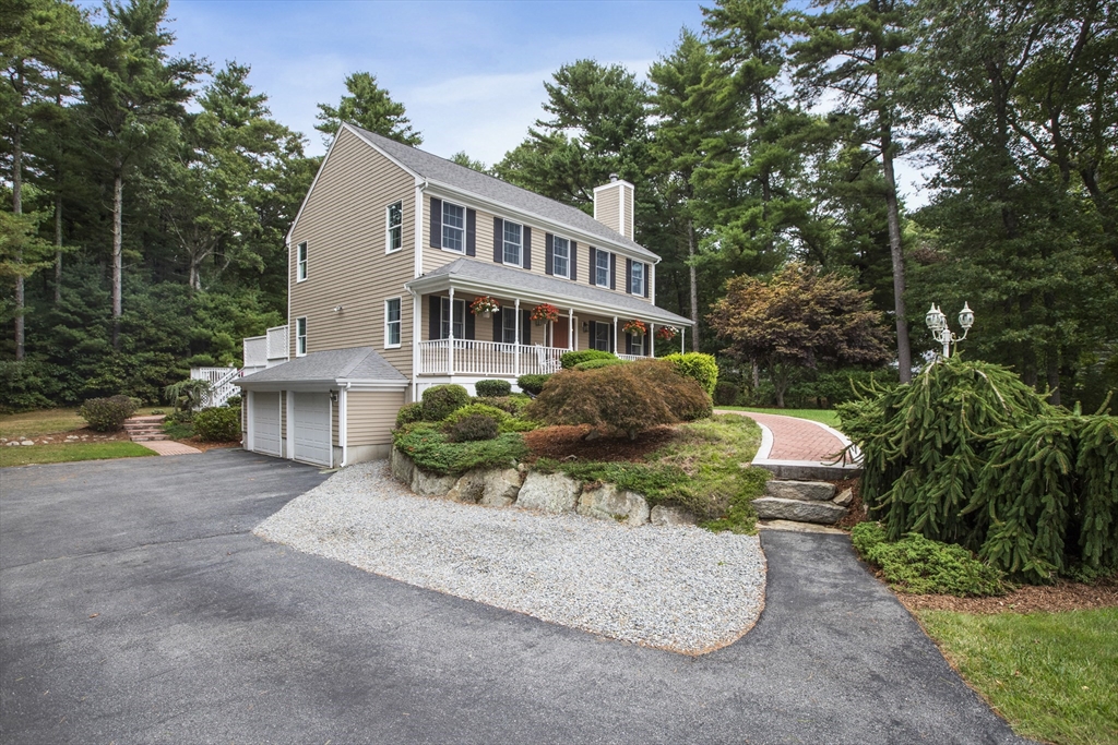 45 Mayflower Road Acushnet, MA 02743 - Photo 8 of 33 Gallery Image 8