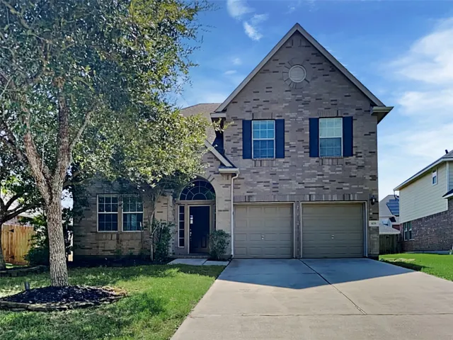 $3,020 | 633 Rocky Hollow Lane, League City, TX 77573