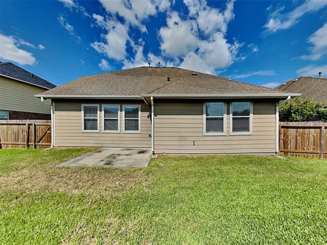 $3,020 | 633 Rocky Hollow Lane, League City, TX 77573