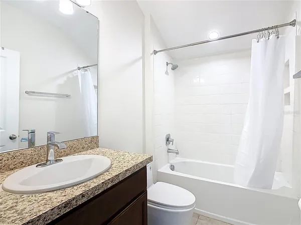 $419,000 | 2090 Brillante Drive, St. Cloud, FL 34771