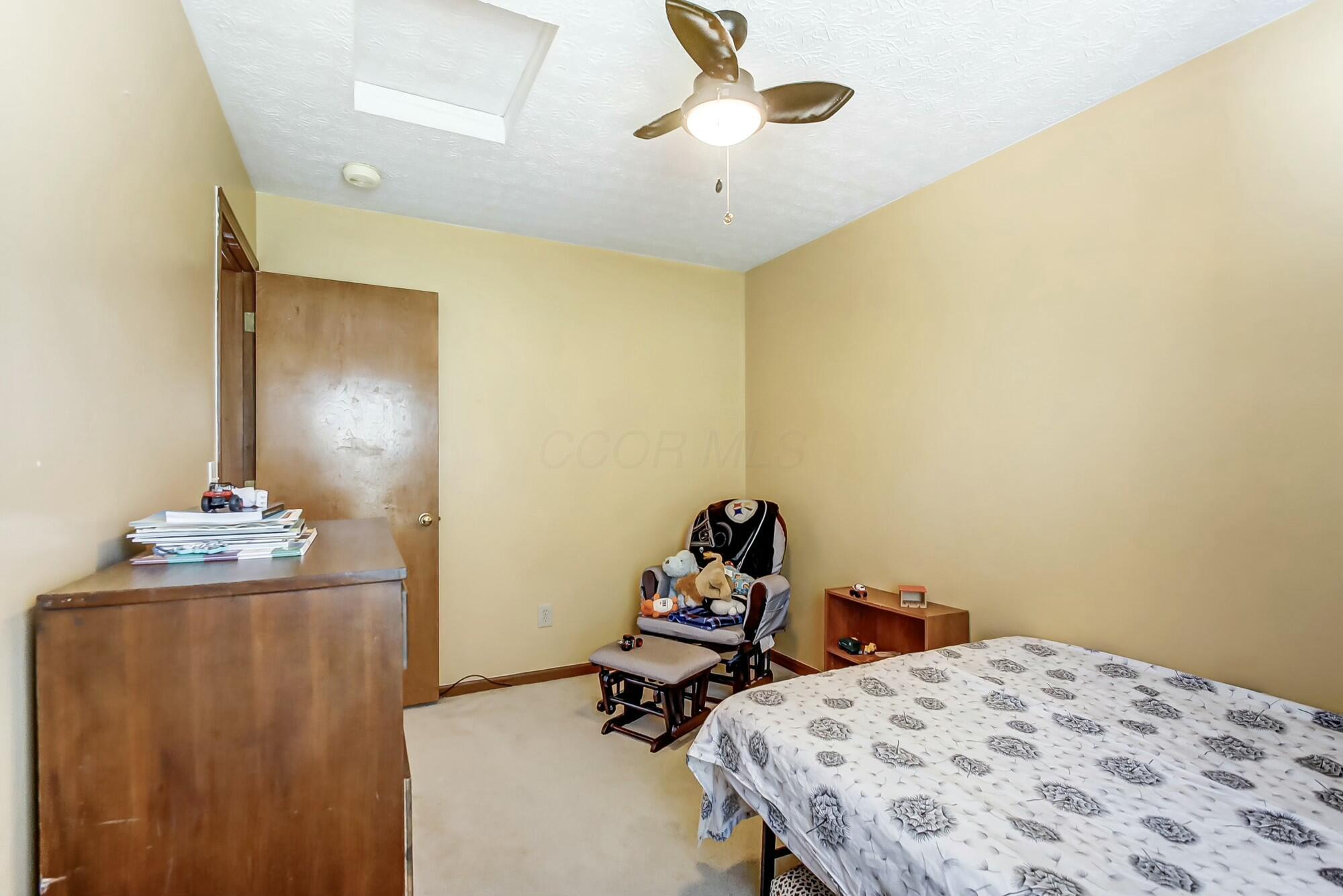 3093 Briar Ridge Road Columbus, OH 43232 - Photo 19 of 32 bedroom # 2