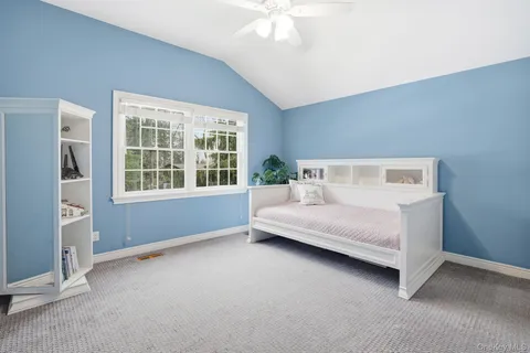 $1,895,000 | 25 Andrea Lane, Scarsdale, NY 10583