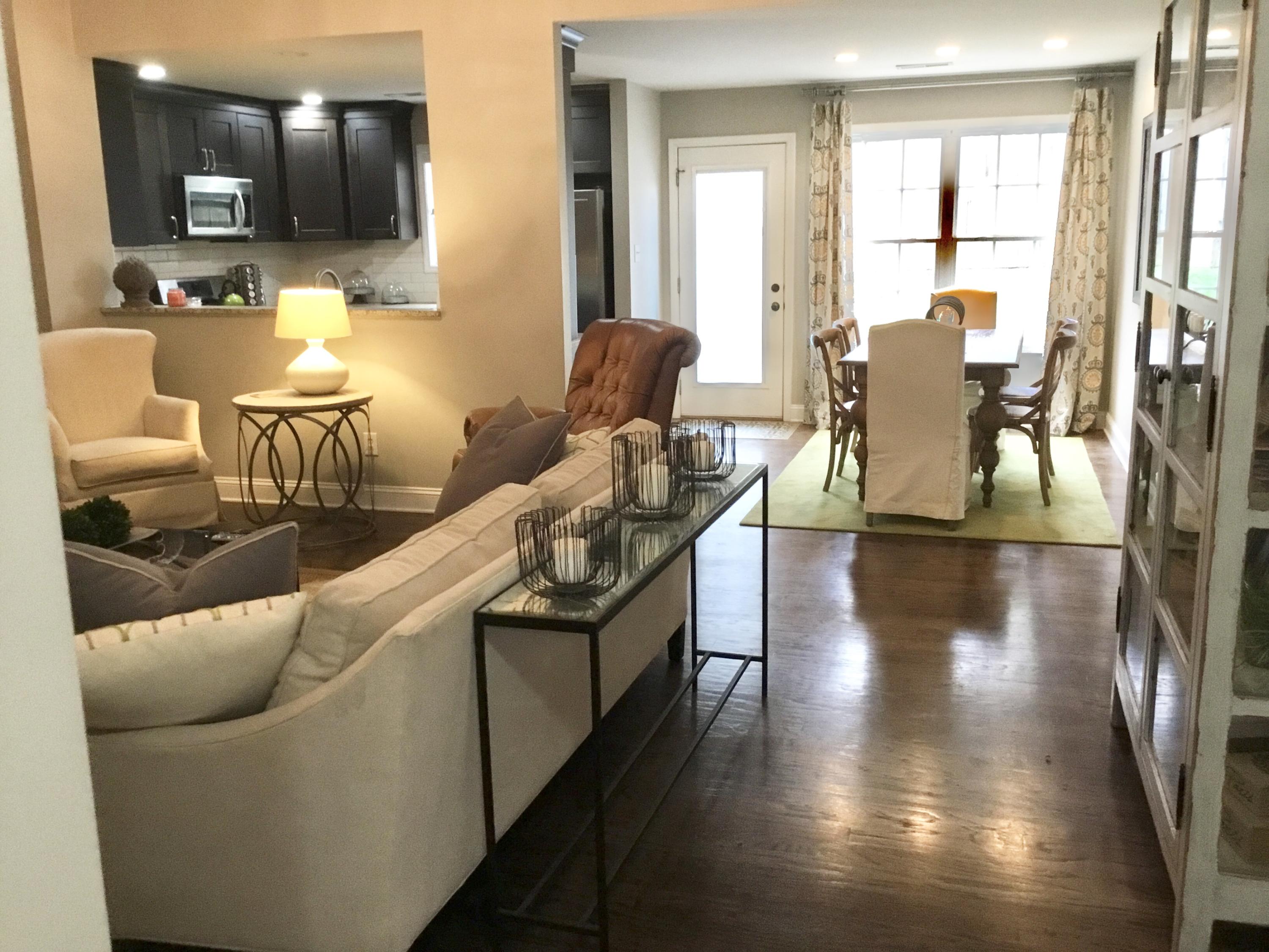 640 Loop Road Knoxville, TN 37934 - Photo 6 of 18 Living into Dining