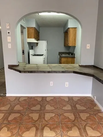 $66,500 | 5063 Ridglea Lane, Unit 1006, Fort Worth, TX 76116